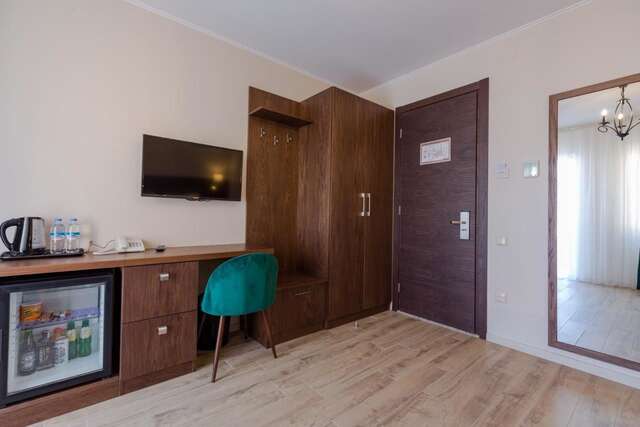 Отель HOTEL BLOOM Батуми-47
